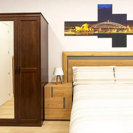 Nuevo En El Centro Carlos Iii Apartment *