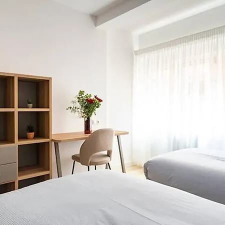 Nuevo En El Centro Carlos Iii